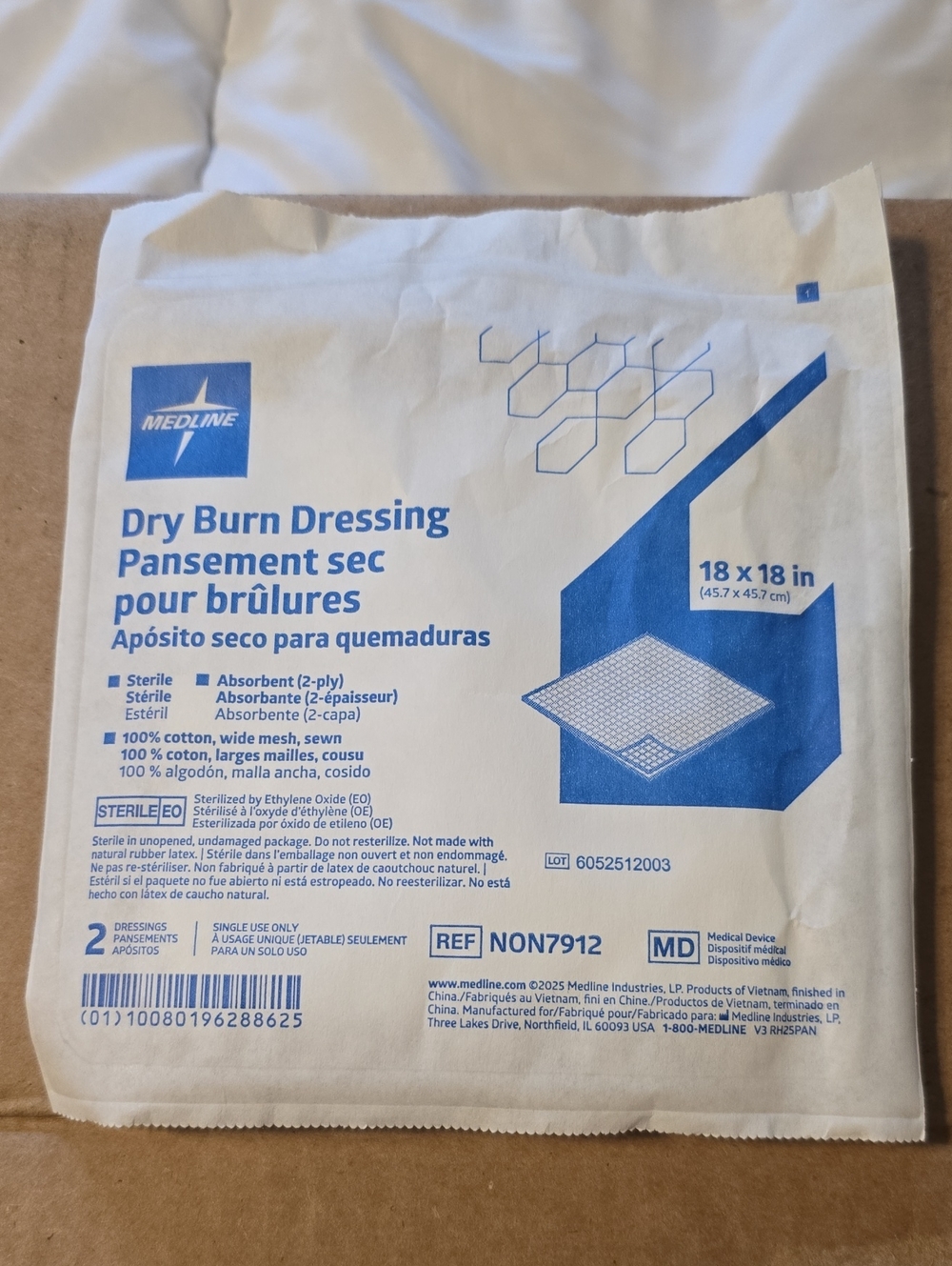 Medline Dry Burn Dressing Sterile 18x18 2-Ply Cotton Lot of 25